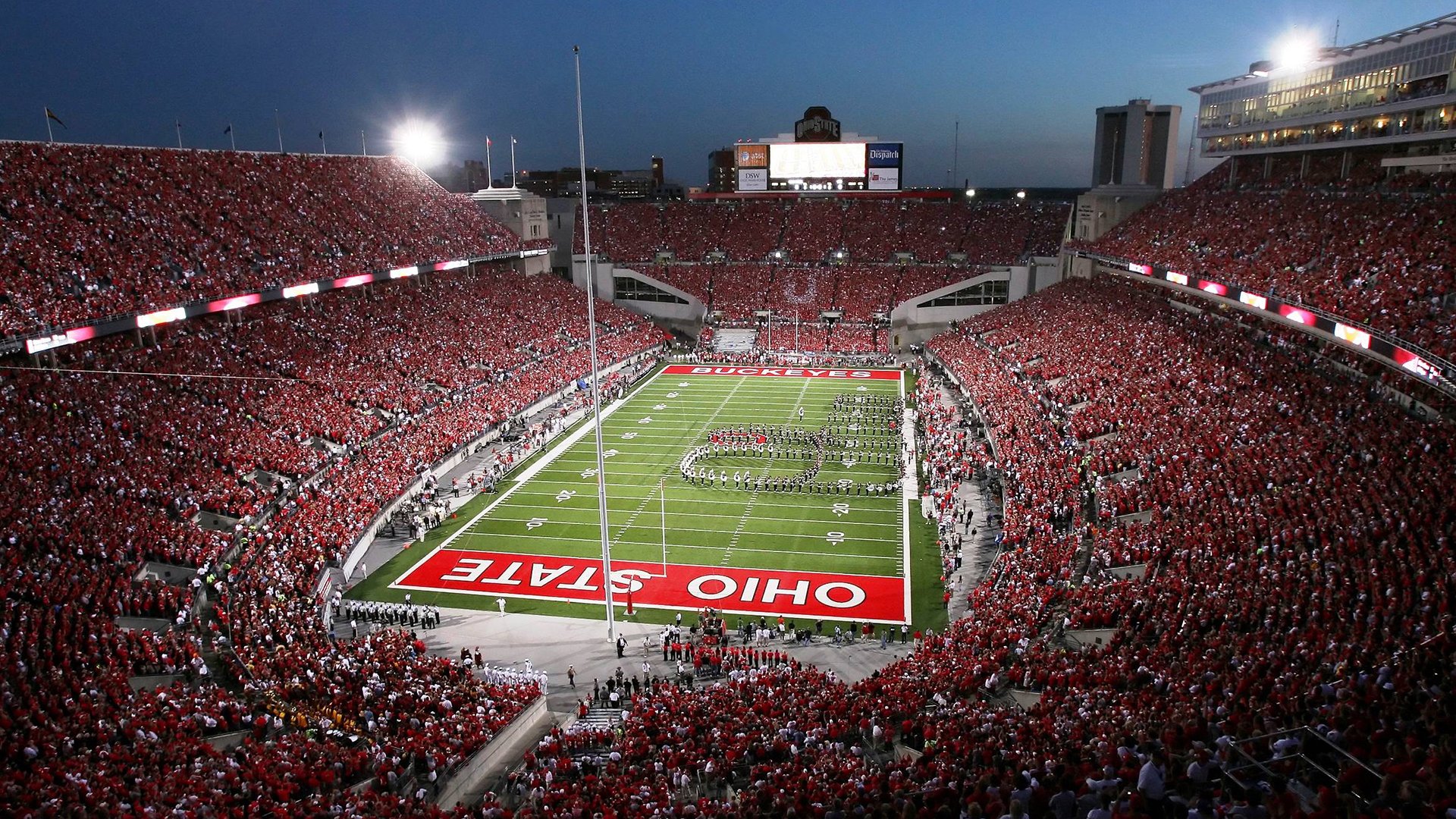 美加墨世界杯焦点战前夜，骑士强行终结黄蜂，篮球与足球的时空交响